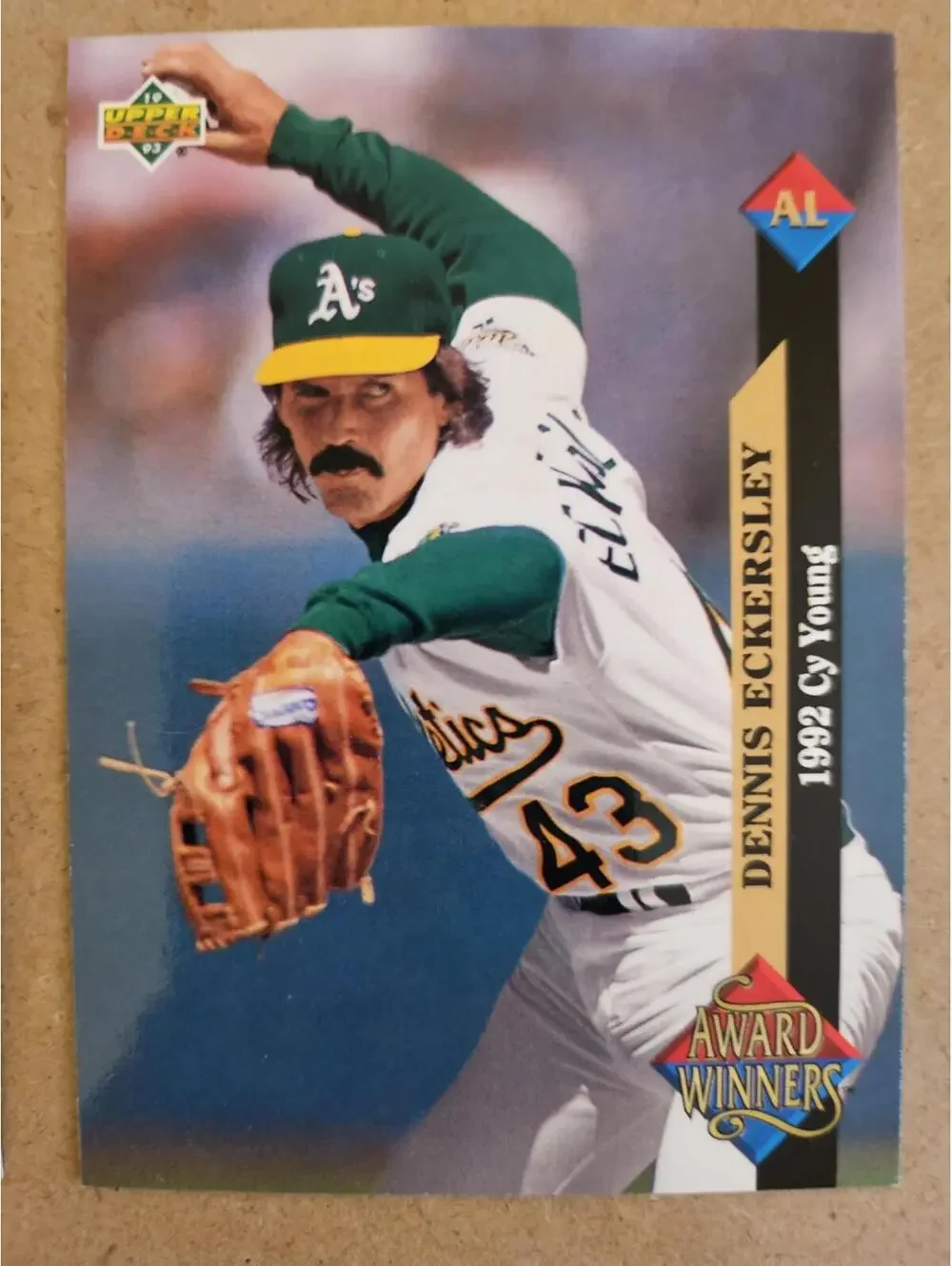 1993 Upper Deck AWARD WINNERS 1992 CY YOUNG Dennis Eckersley #489 Athletics